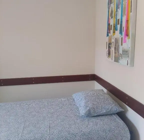 Standard Yhden Hengen Huone, Melaya Private Rooms