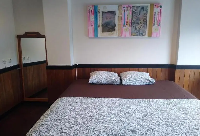 Standard-huone King-vuode, Melaya Private Rooms