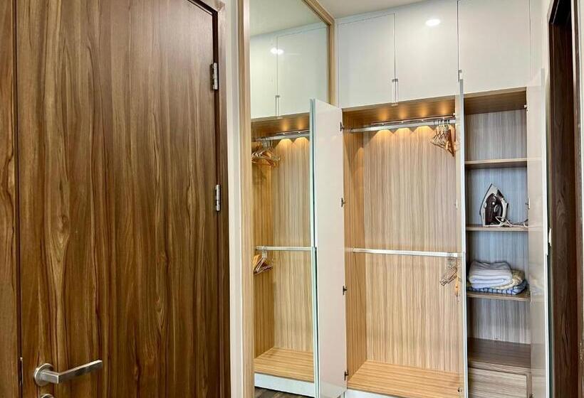 سوییت اجرایی, Uphoenix Home  Hado Centrosa Garden