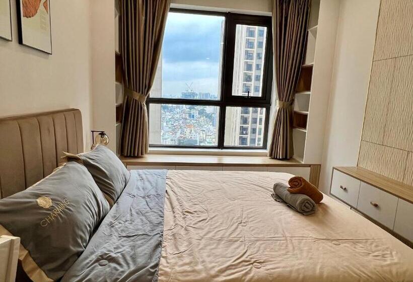 سوییت اجرایی, Uphoenix Home  Hado Centrosa Garden