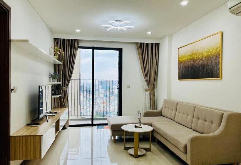 سوییت اجرایی, Uphoenix Home  Hado Centrosa Garden