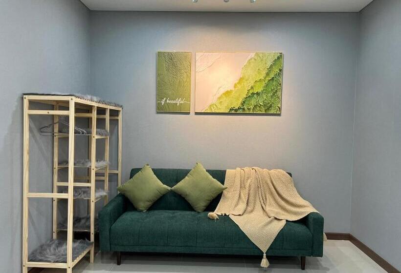 سوییت سوپریور, Uphoenix Home  Hado Centrosa Garden