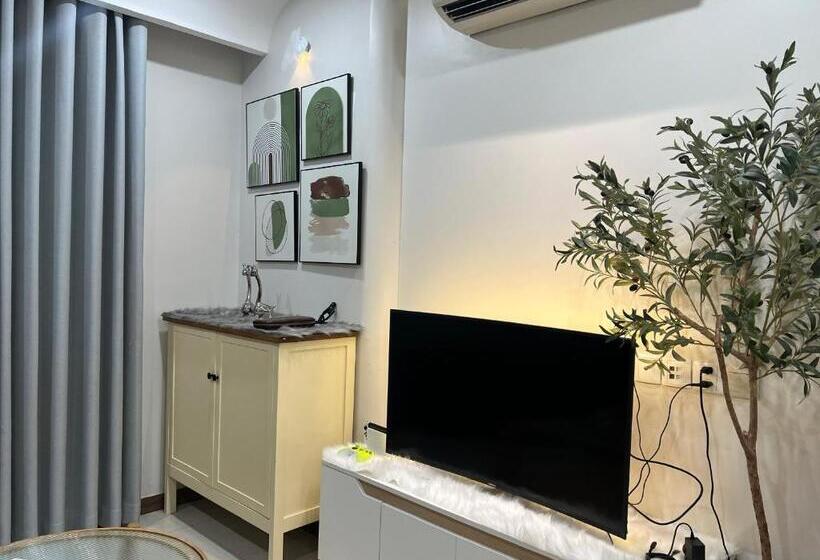 سوئیت پرزیدنت, Uphoenix Home  Hado Centrosa Garden