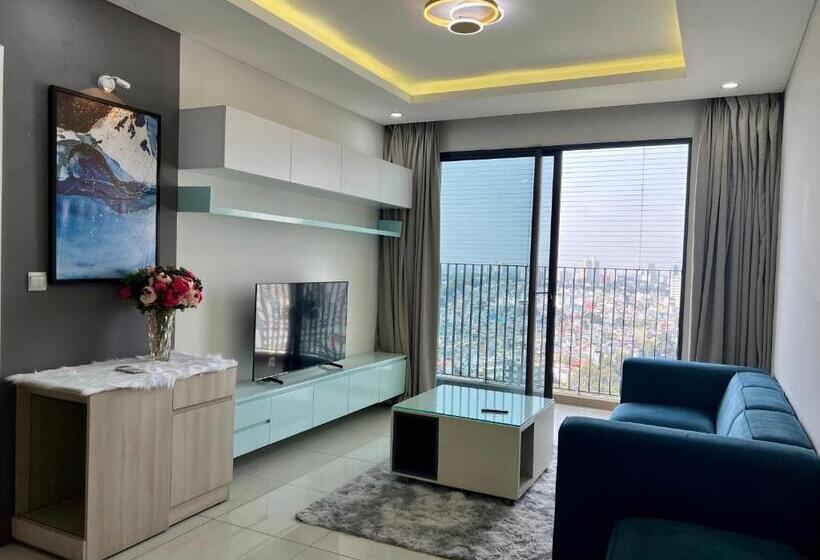 سوییت خانوادگی, Uphoenix Home  Hado Centrosa Garden