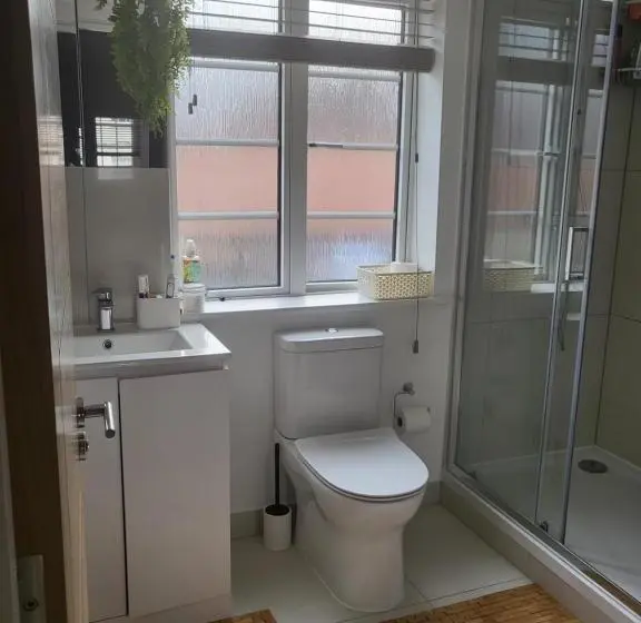 Standard-huone, Bright, Quiet Room In The Center Of Newbury