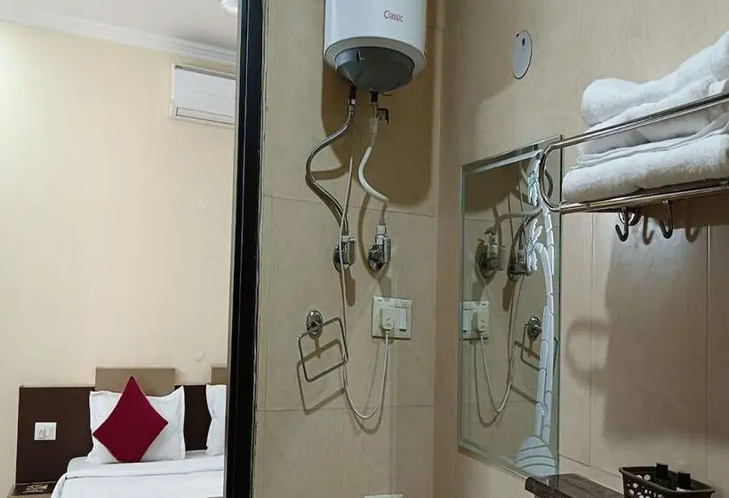 اتاق لوکس, A.p Residency
