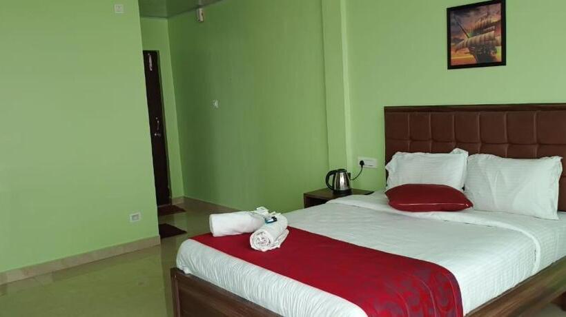 豪华三人间, Blossom Spring Villa