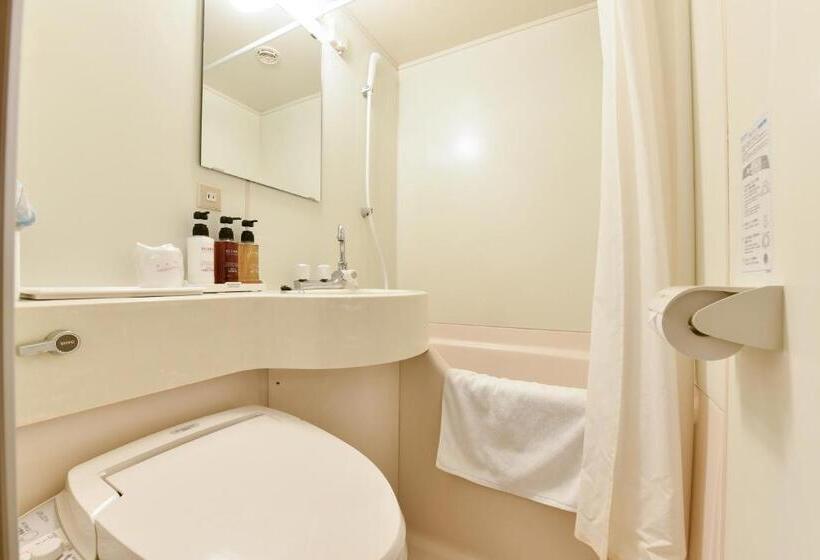 غرفة قياسية فردية, Kitami Plaza