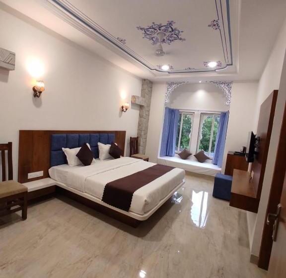 スタンダードルーム, Paradise Palace & Restaurant, Udaipur