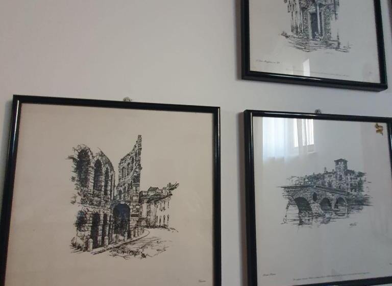 标准间, Gesuitirooms