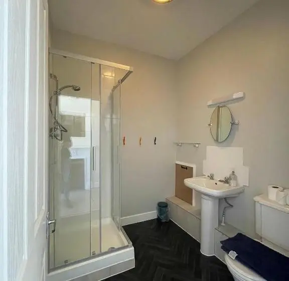 エコノミールーム, Portland Outdoor Centre Hostel