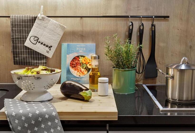 استودیوی استاندارد, Stay Kooook Geneva City Online Check In New Opening