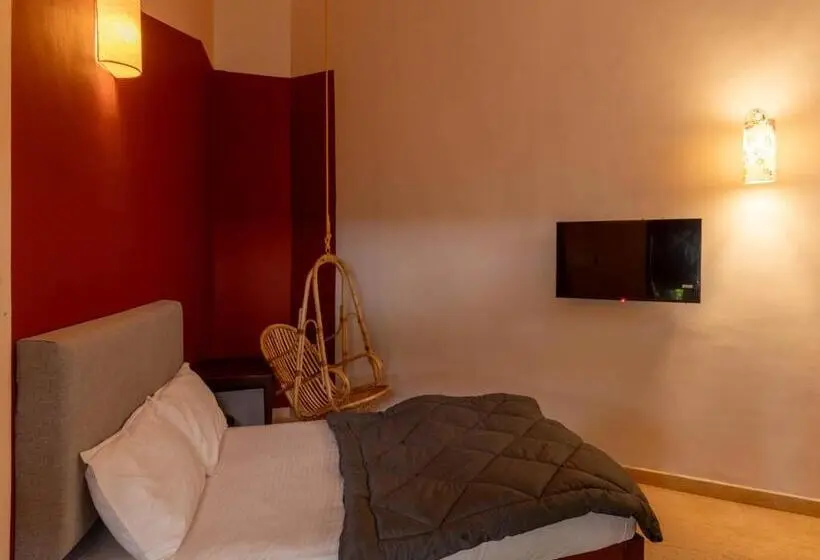 デラックスルーム, Madpackers Goa Anjuna Bunks, Rooms, Community