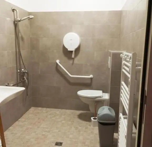 １ベッドルームアパートメント, Chambre D Hôtes Pmr Hildegarde