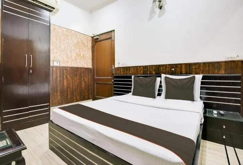 Classic Kolmen Hengen Huone, Collection O Hotel Radis Inn