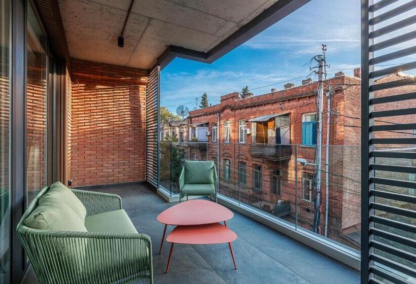 آپارتمان 2 خوابه, Gratus Aparthotel Tbilisi