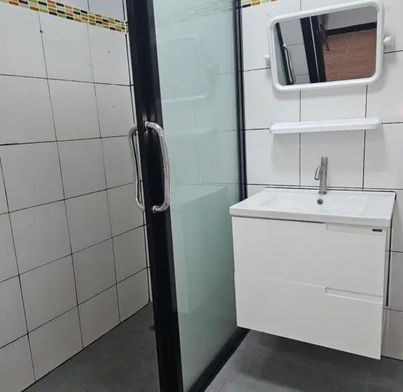 Standard-huone, Happy Beach Jomtien Guesthouse
