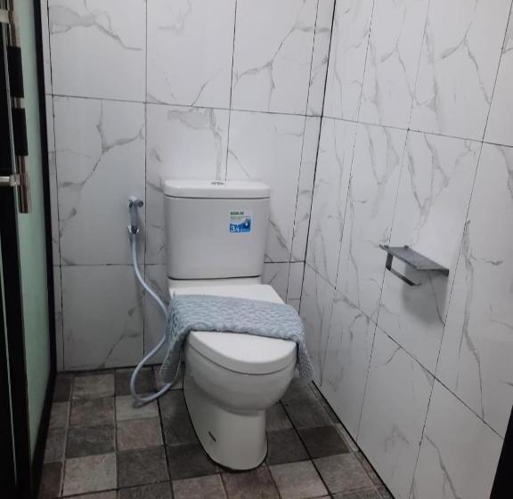 Номер Стандарт с Балконом, Happy Beach Jomtien Guesthouse