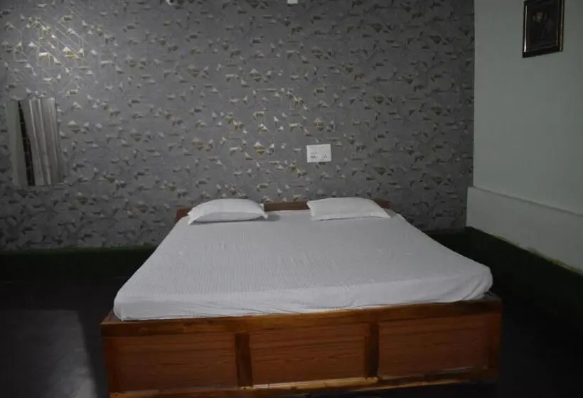 Perhestudio, Kanikasundari Home Stay