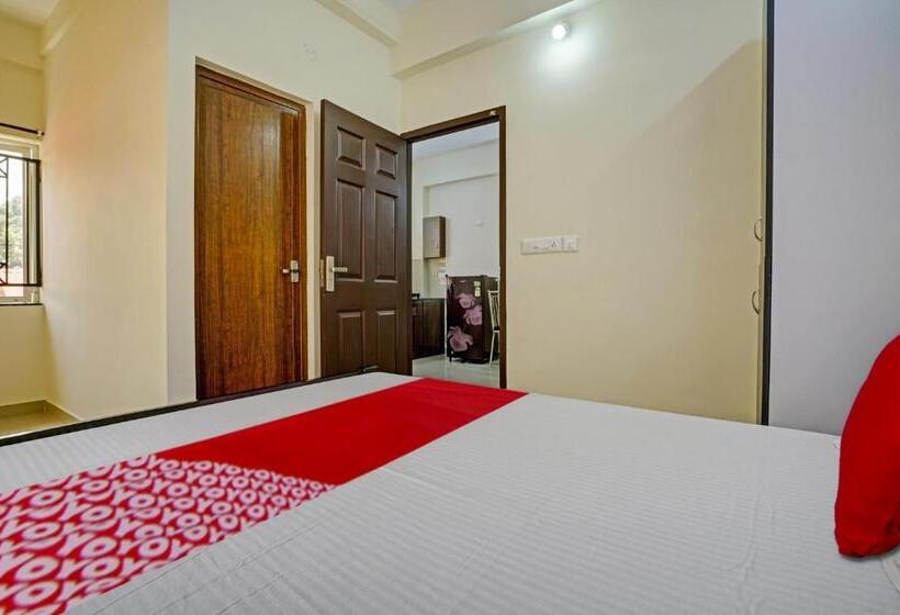 Üç Kişilik Klasik oda, Oyo Flagship Solo Suite