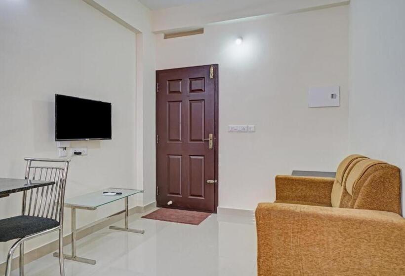 Üç Kişilik Klasik oda, Oyo Flagship Solo Suite