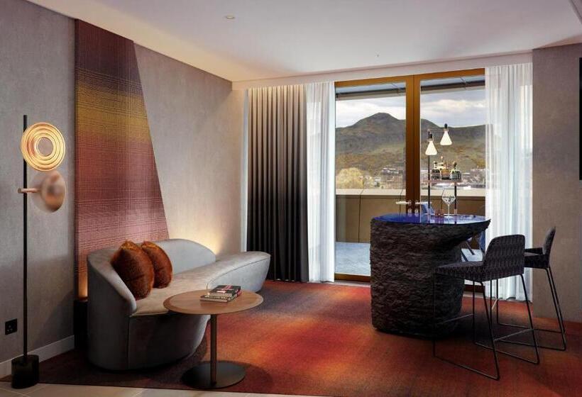 Люкс, W Edinburgh