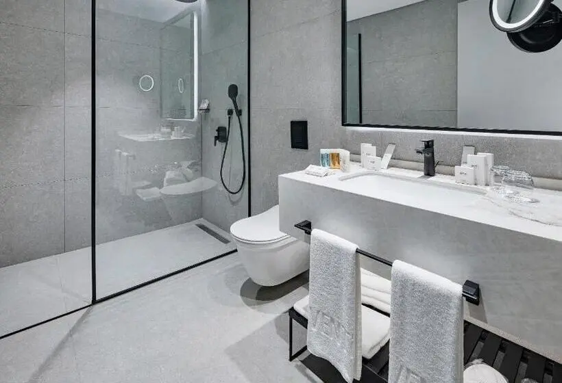デラックストリプルルーム, Inventist Hotel Sports Academy Istanbul