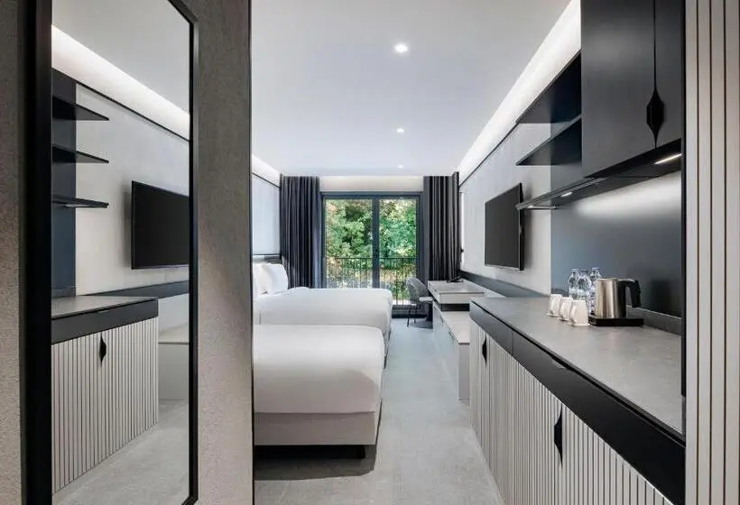 デラックストリプルルーム, Inventist Hotel Sports Academy Istanbul