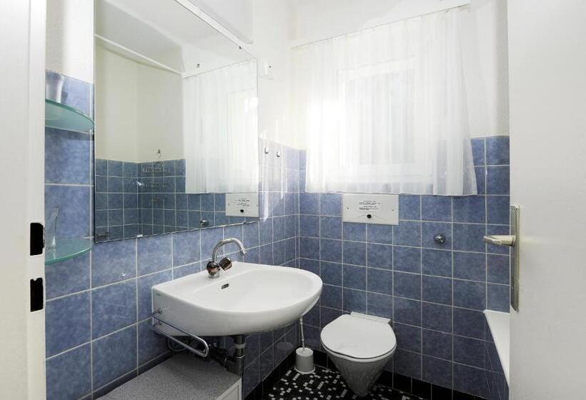 استودیو استاندارد با تخت کینگ, Matterhof