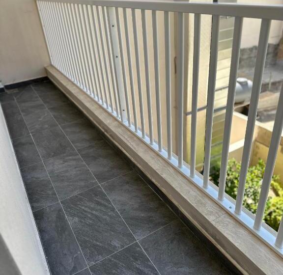 آپارتمان 1 خوابه, The Central Guesthouse