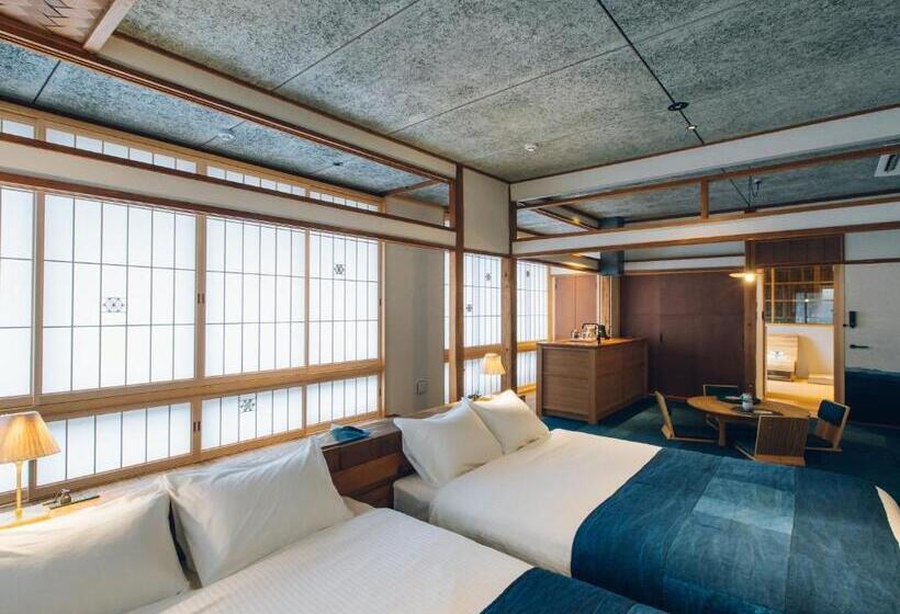 סוויטה, Showcase Hotel Kasane