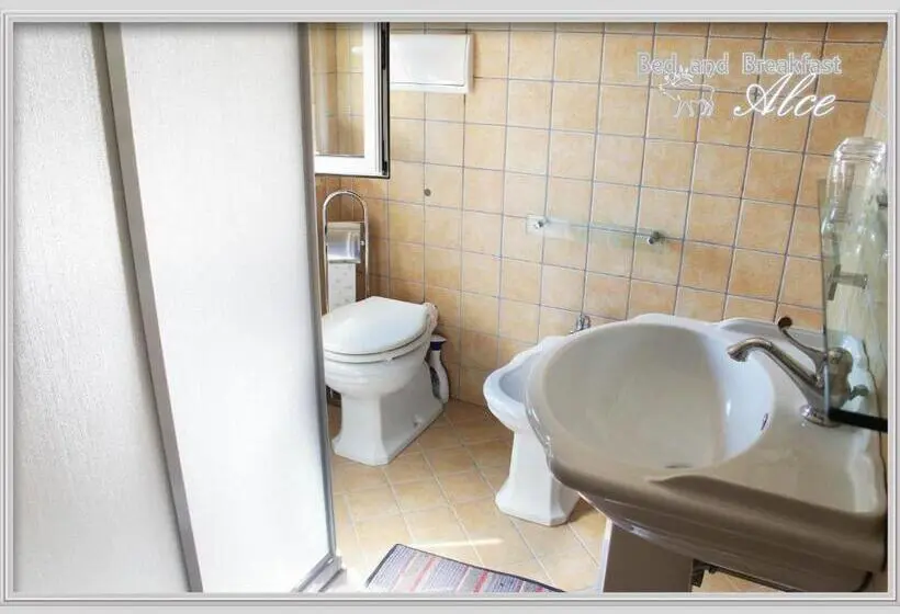 デラックスルーム, B&b Alce