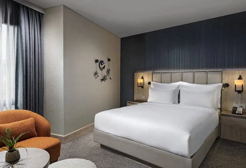 Premium-huone, Crowne Plaza Istanbul   Ortakoy Bosphorus, An Ihg