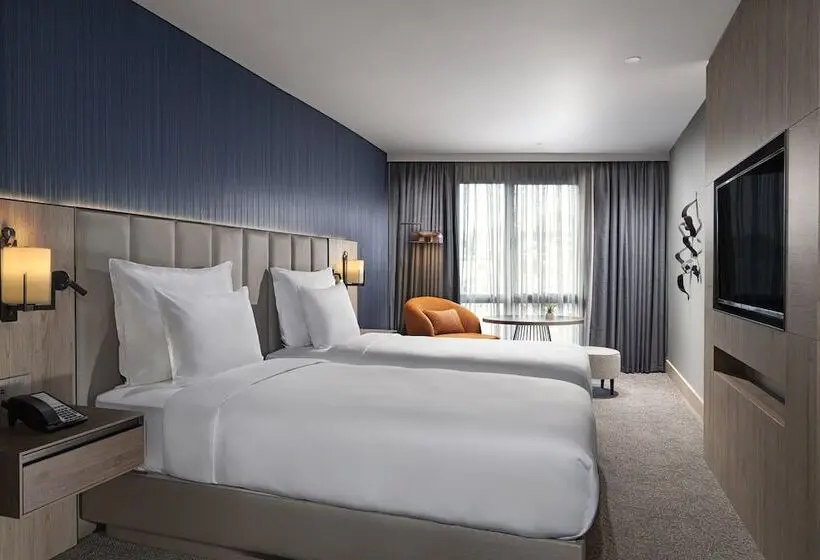 Premium-huone, Crowne Plaza Istanbul   Ortakoy Bosphorus, An Ihg