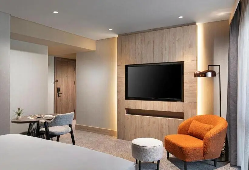 Premium-huone, Crowne Plaza Istanbul   Ortakoy Bosphorus, An Ihg
