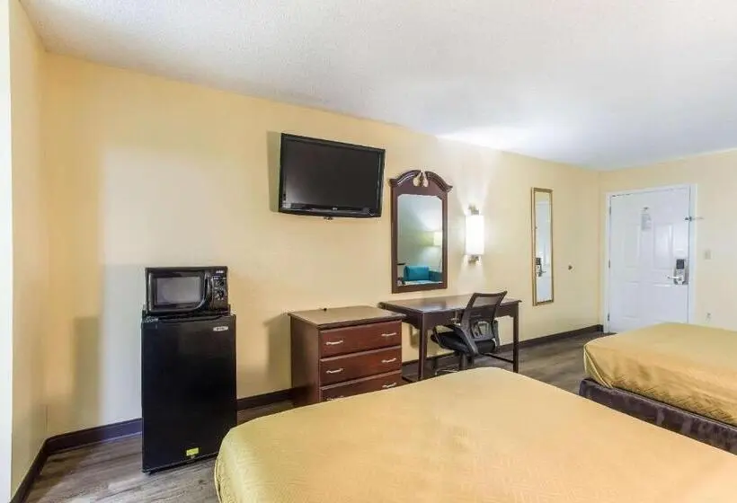 Standard-huone 2 Parivuodetta, Econo Lodge
