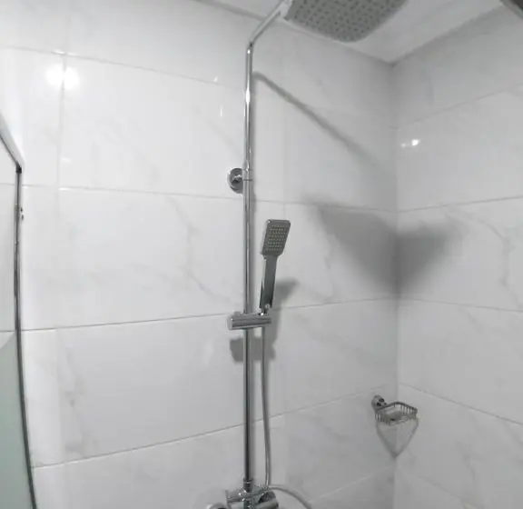 デラックスルーム, Mitos Luxury Suites  Somosu
