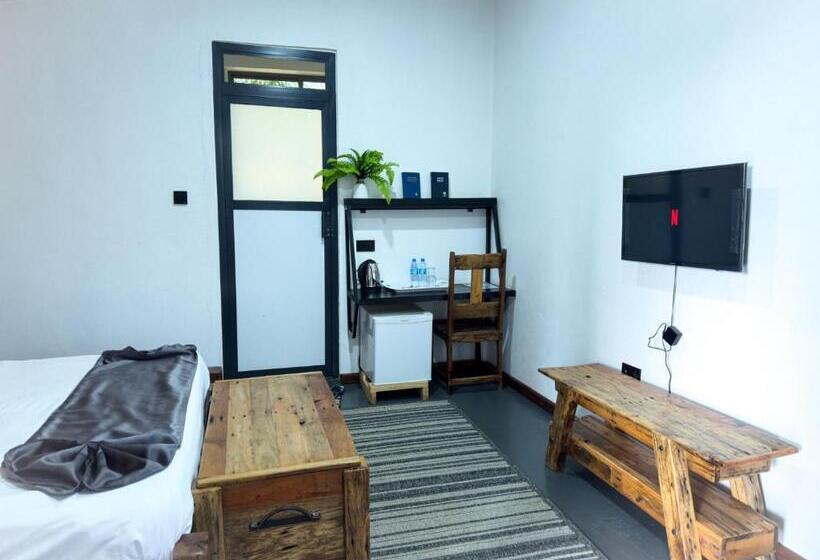 带大床的标准间, The New Njiro Legacy