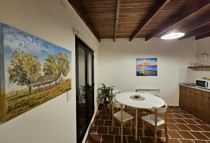 דירה בת חדר שינה 1 עם מרפסת, Posada Del Atelier