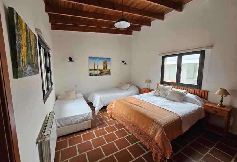 דירה בת חדר שינה 1 עם מרפסת, Posada Del Atelier