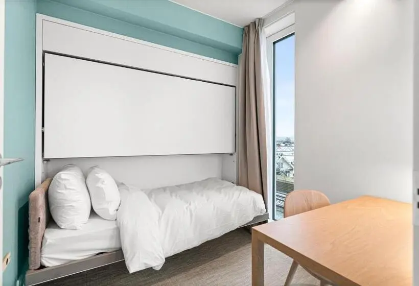 Balkonlu 1 Yatak Odalı Daire, Lux