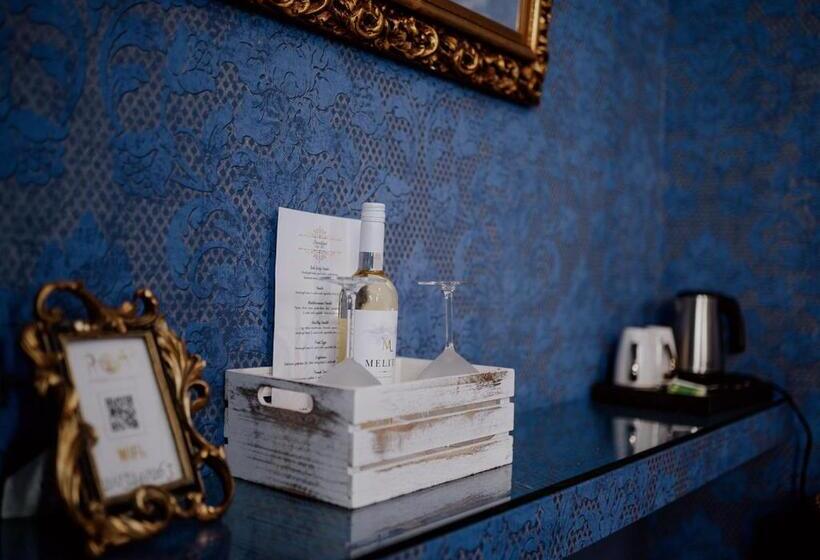 スーペリアトリプルルーム, Roh Suites