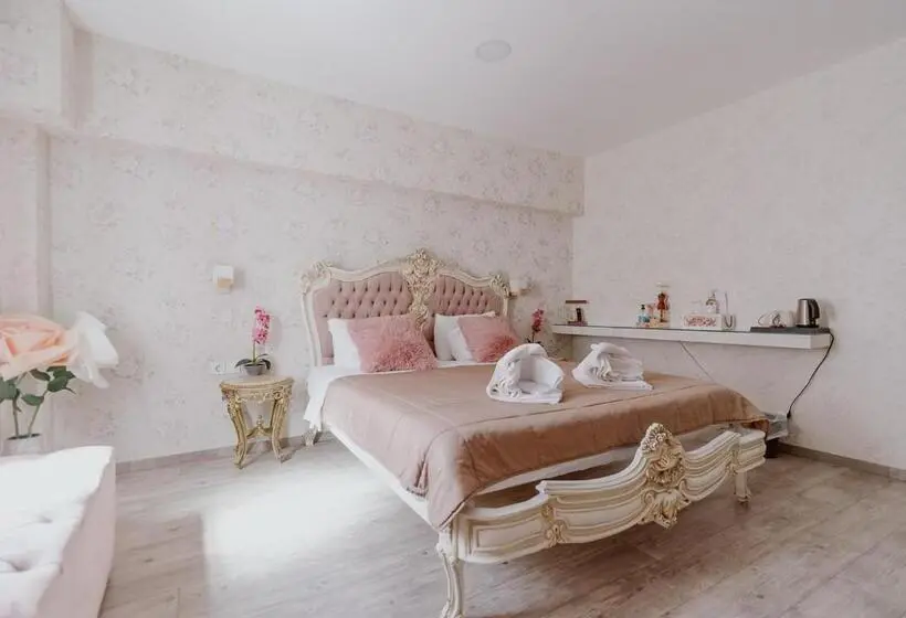 اتاق لوکس, Roh Suites
