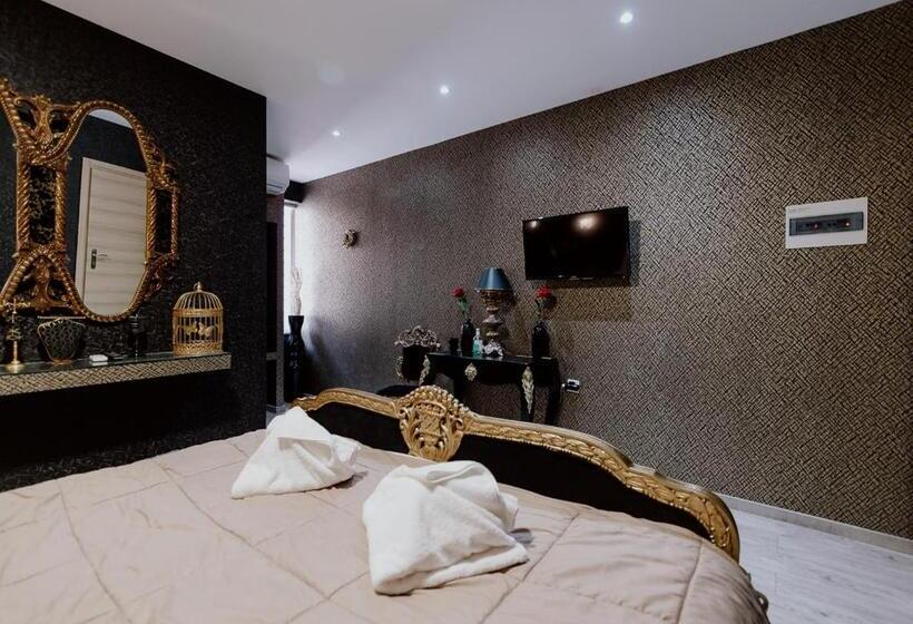 スタンダードルーム, Roh Suites