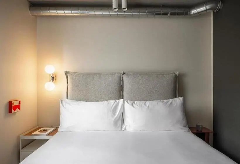 スタンダードルーム, The Standardx, Melbourne