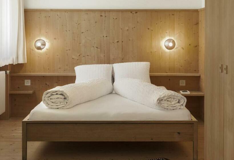 חדר סטנדרט, Alpina