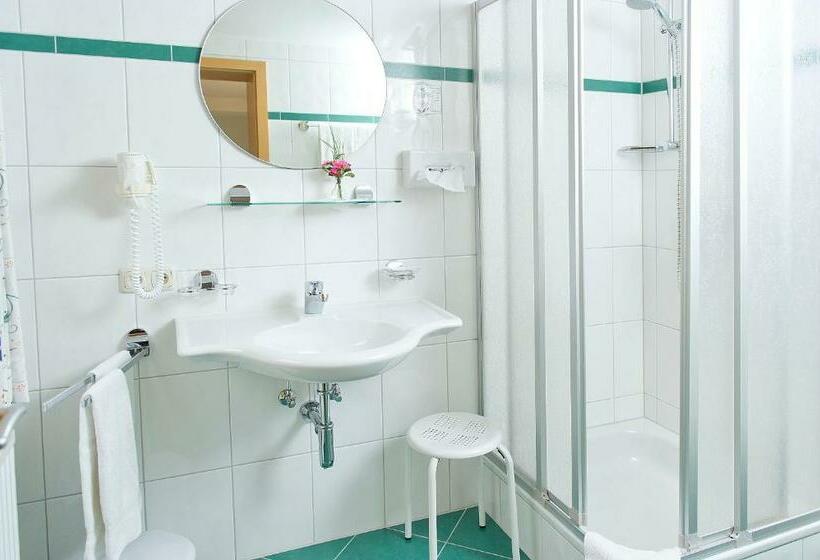 スタンダードルーム, Café Pension Zum Jäger