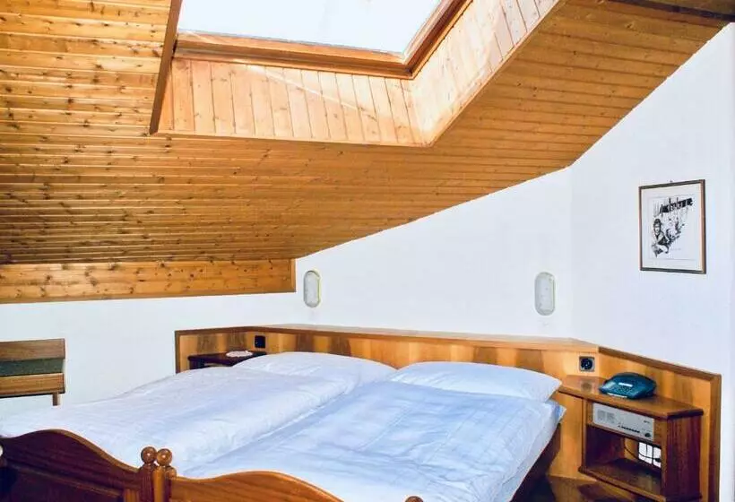 Junior Suite mit Hydromassage, Du Pont