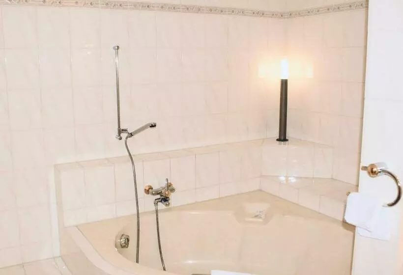 Junior Suite mit Hydromassage, Du Pont