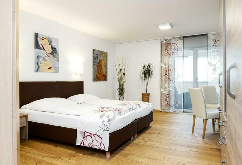 חדר סטנדרט, Fürst